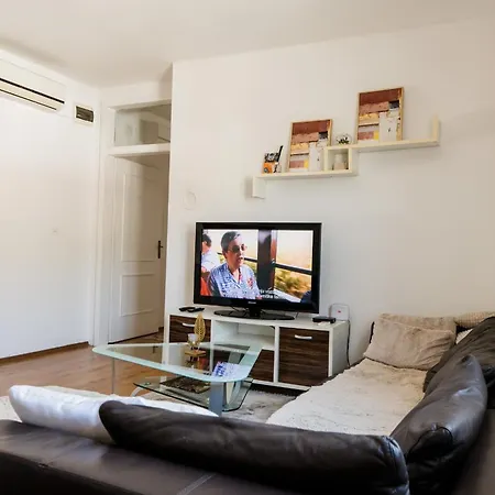 Apartment Cozy Mostar Exterior photo